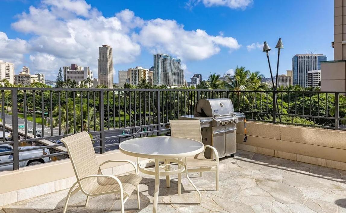Apartment Waikiki Palms In Paradise *